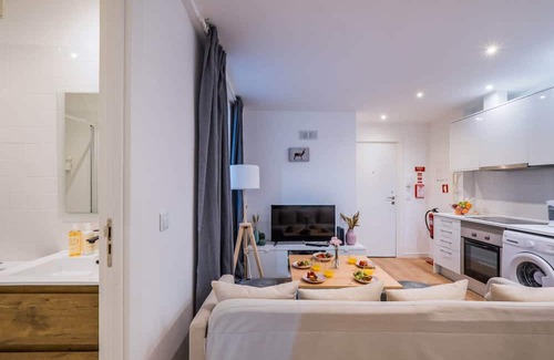 Sao Jose Apartment | Casa Taipas Summary: