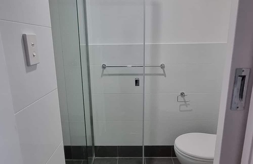 Surrey Downs Apartment | Footy Favourite - Gather Round Perfection
