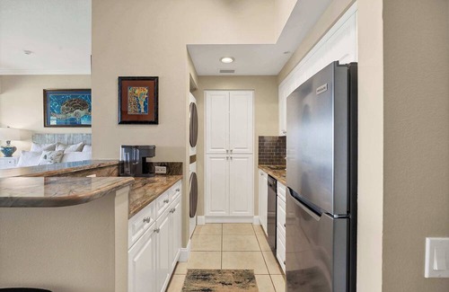 Sarasota Condo | Inn on the Beach 6-203 by LUXVP