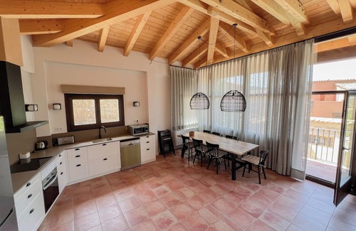 Vilanova de Meia House | Cal Gabarró - House for 12 people with swimming pool, WiFi, AC and BBQ