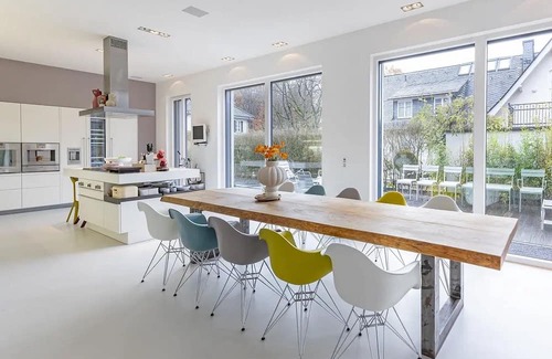 Bad Homburg v.d. Hoehe House | The Golden Home - A retreat full of warmth and style