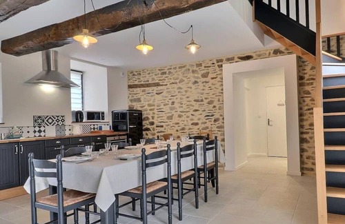 Poce-les-Bois House | Le Champ Rosé - POCE LES BOIS