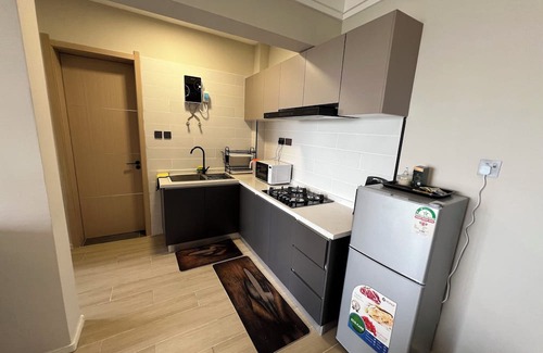 Thompson Estate Apartment | Cozy 1-bedroom apartment with fitness room, WiFi in pleasant Nairobi