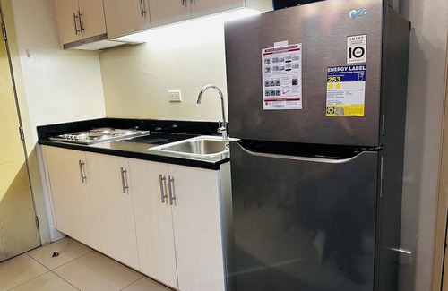 Salcedo Village Condo | Cozy 2-bedroom condo with AC, WiFi in pleasant Makati