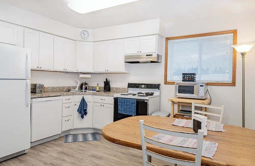 Kenai Apartment | Soothing 2-bedroom apartment in Kenai