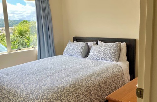 Raglan House | Cosy Raglan Retreat