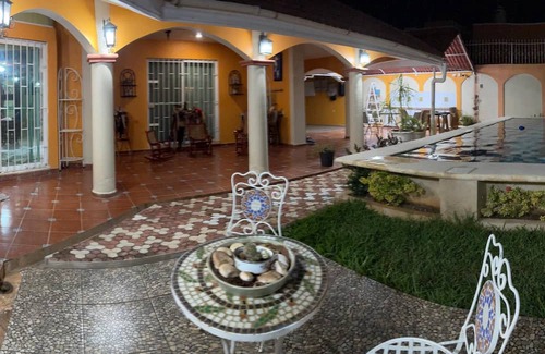 Area Ah House | "Casa Galerias: Residence with private pool in Campeche"
