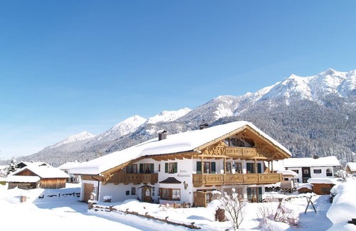Kruen Apartment | Karwendel apartment "Nr.2"/1 bedroom/shower, WC - Alpenparadies, guest house
