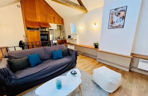 Senlis Apartment | Tropical Duplex in Senlis