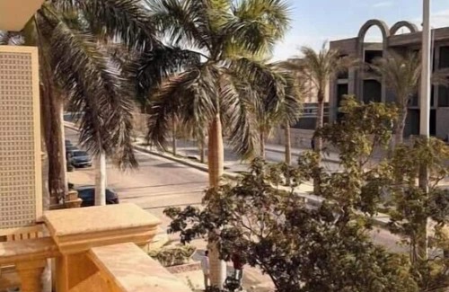 Giza Governorate Villa | Charming 1-bedroom villa in welcoming Giza Governorate with WiFi 3