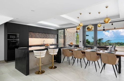 Bophut Hills Villa | Luxury 4 bedroom villa in Koh Samui with stunning sea views to Koh Phangan