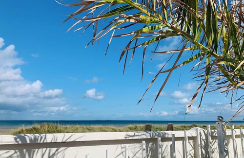 Saint-Marcouf Cottage | The sea breeze