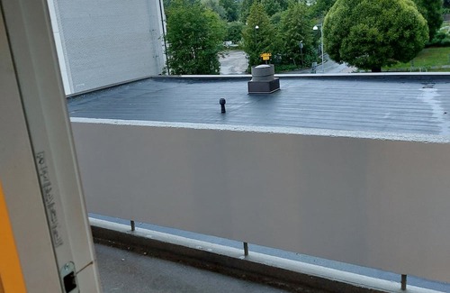 Jyvaskyla Apartment | Spacious apartment with balcony and private parking in the city center.