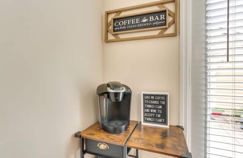 Bluffton House | 1 Mi to Dtwn Bluffton: Historic District Retreat