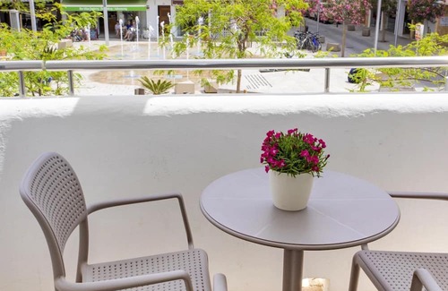 Santa Eulalia del Rio Apartment | BNLLC-ST3 - Cozy Studio in Santa Eulalia 50m Beach and center