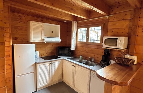Bias Cottage | Cottage with heated pool and spa, 4km from the ocean near Mimizan