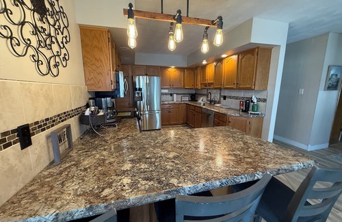 Washburn Other | Cozy Farmhouse Getaway 10 min from Lost Island and Casino