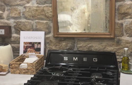 Todi Apartment | LITTLE OWL APARTMENT- CHARMING STUDIO IN TODI'S HISTORIC CENTER