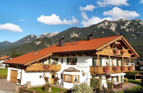 Kruen Apartment | Schöttelkarspitz apartment "Nr.5"/1 bedroom/shower, WC - Alpenparadies, guest house