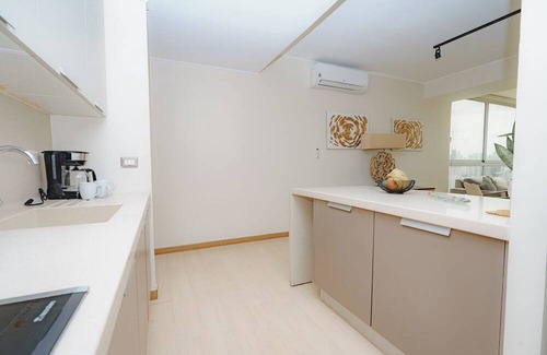 Tumba Vieja Apartment | Luxury 2BR Cityview apt, parking and balcony