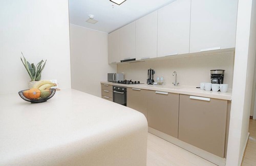 Tumba Vieja Apartment | Luxury 2BR Cityview apt, parking and balcony