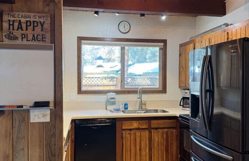 Sisters House | The Guests Nest Cabin w/Hot tub