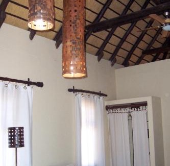Omaruru House | Discover Kashana Namibia: Family-Friendly Hotel with Pool