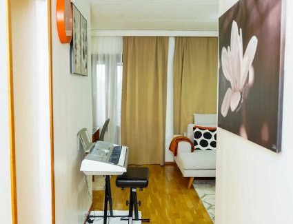 Koillinen District Apartment | The Crown Suite Helsinki