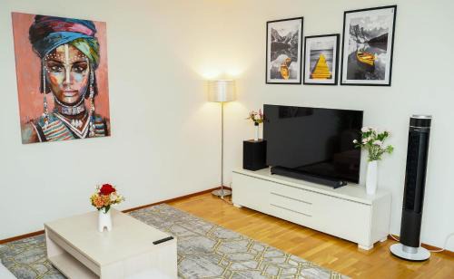 Koillinen District Apartment | The Crown Suite Helsinki