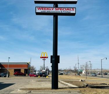 West Fargo Hotel | Pet-Friendly Retreat: Studio 7 on Main Awaits You