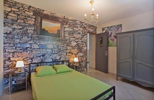 Barbaggio Apartment | Family-Friendly Stay at L'Albritu: Comfort Awaits You