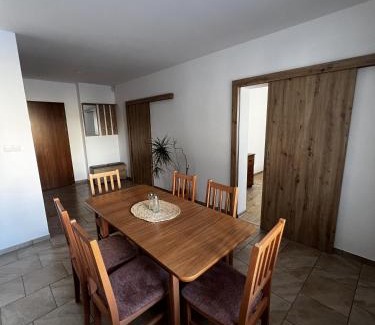 Smrzovka Apartment | Top-Rated Family-Friendly Stay at Apartmány Crystalindo