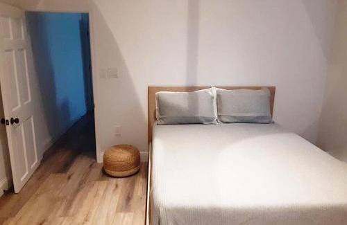 Hunter Hotel | Charming Hunter Cabins: Child-Friendly Retreat Awaits You