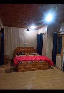 Bhaderwah Hotel | Scenic Lake View Resort Gatha with Pool & Family Amenities