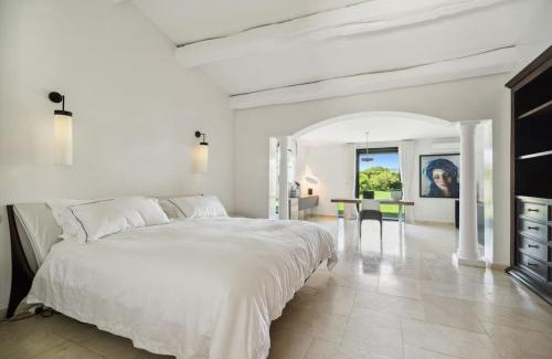 Ramatuelle Villa | Luxury Villa in St Tropez area- Villa BBE