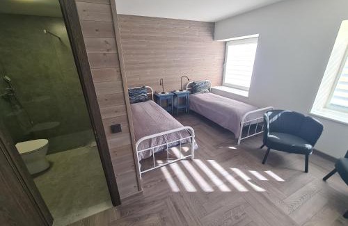 Siauliai County Hotel | Penkių kambarių apartamentai