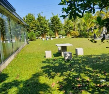 Homagama Hotel | Field Seven