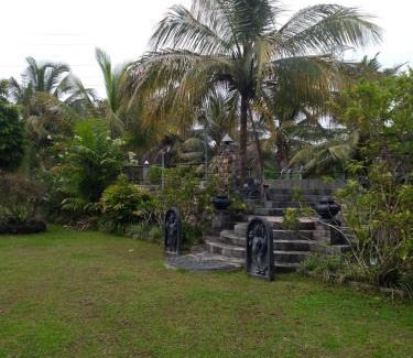 Homagama Hotel | Field Seven