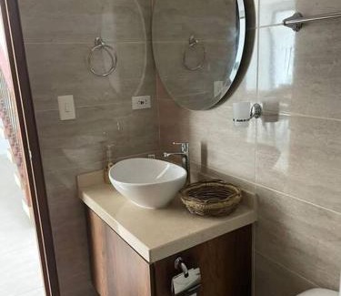 Curiti Apartment | Casa F2 en Condominio Buragua
