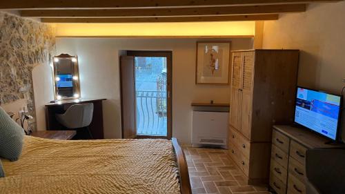 Bedonia Apartment | L Antica Porta