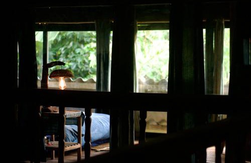 Sa Pa Bed & Breakfast | Bluebird - Cozy Indigo Home