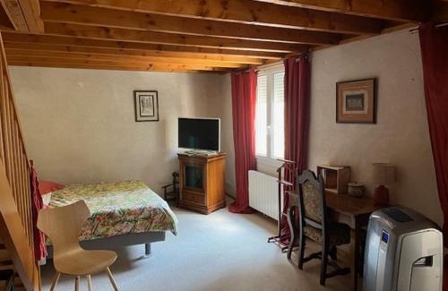 Tours Bed & Breakfast | LE VENDÔME Côté JARDIN