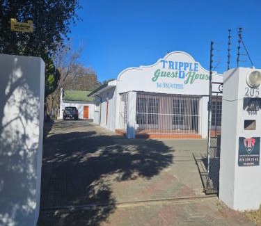 Bayswater House | Tripple D Guest House