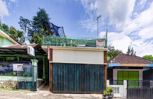 Sidomulyo Hotel | OYO 90879 Ara Predator Funpark