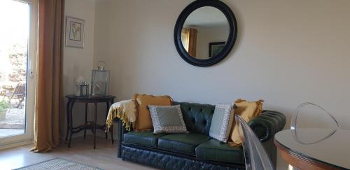 Frinton-on-Sea House | Frinton-on-Sea bungalow
