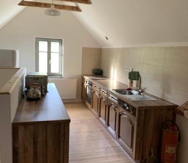 Frymburk House | Samota u veverek