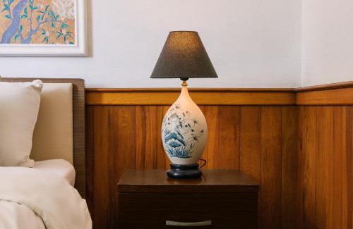 Tay Ho House | Discover Ann’s Homestay: Family-Friendly Retreat with Pool