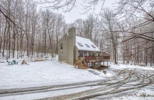 Birch Hill House | Pet-Friendly White Mountain Retreat for Your Getaway