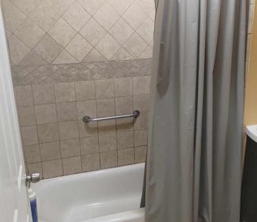 South Gate House | Budget-Friendly Hidden Gem with Family-Friendly Amenities