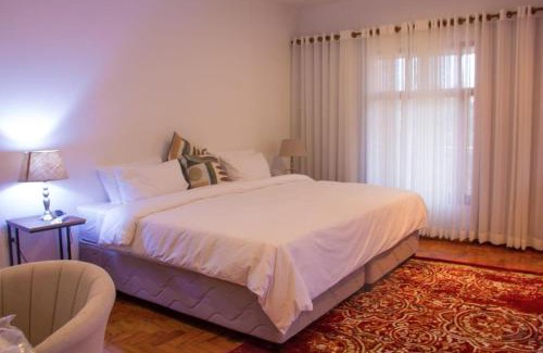 Sommerschield Bed & Breakfast | Relax at Kutenga Guest House with Pool & Child-Friendly Amenities